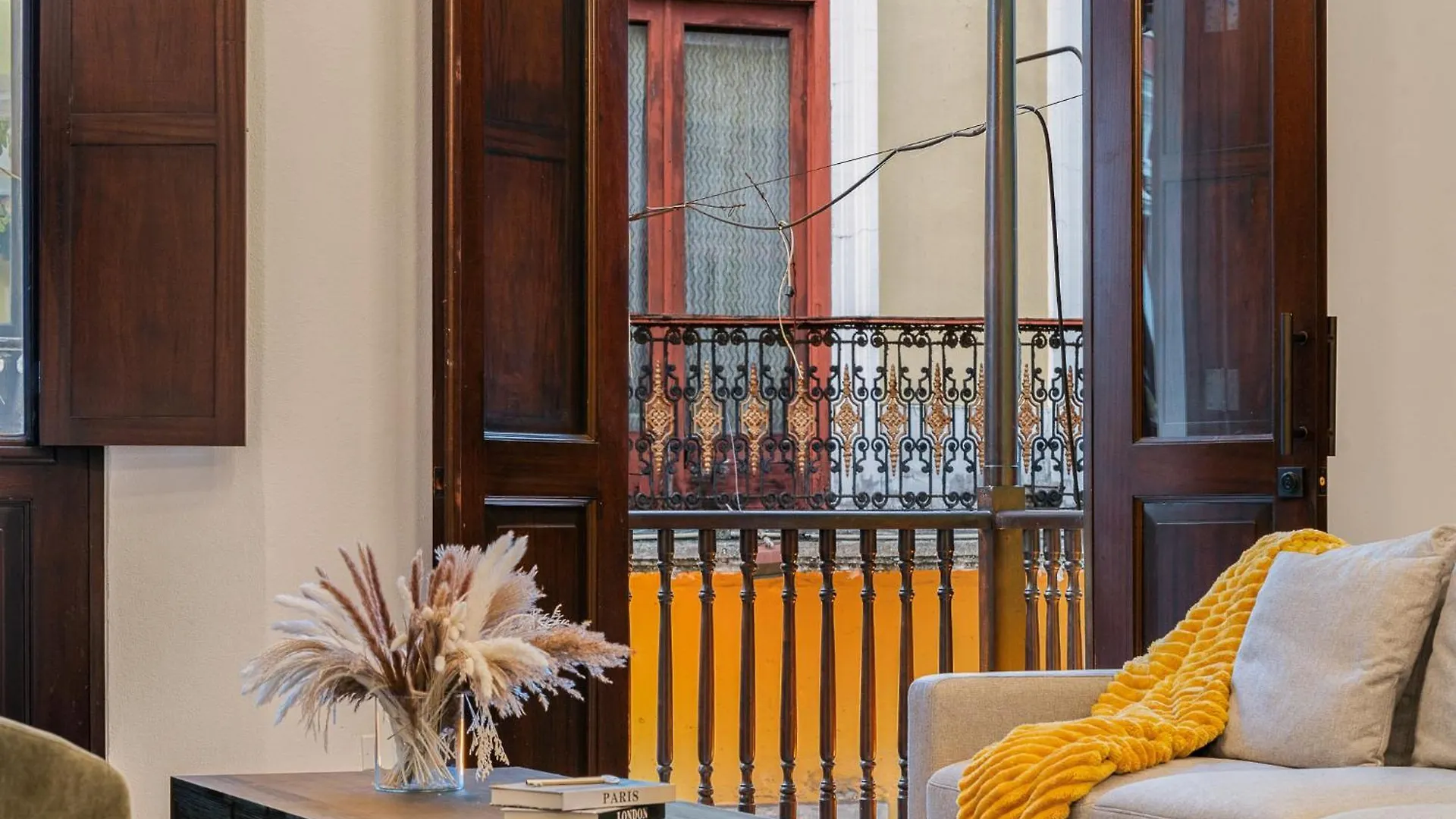 Soho House Private Patio - Luxury Appartment San Juan
