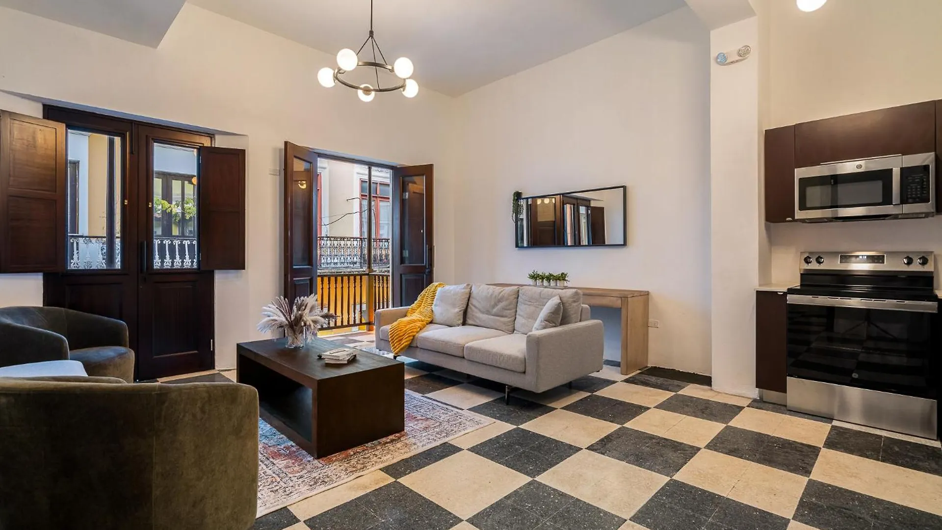 Soho House Private Patio - Luxury Appartment San Juan Apartment